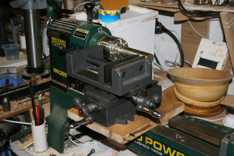 Vice on record DML 305 woodturning lathe