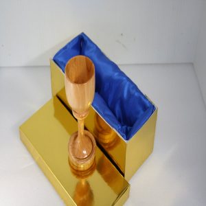 Wood goblet with presentation box