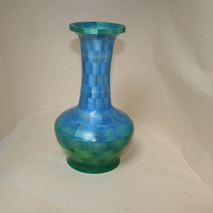 Vase in sycamore painted blue