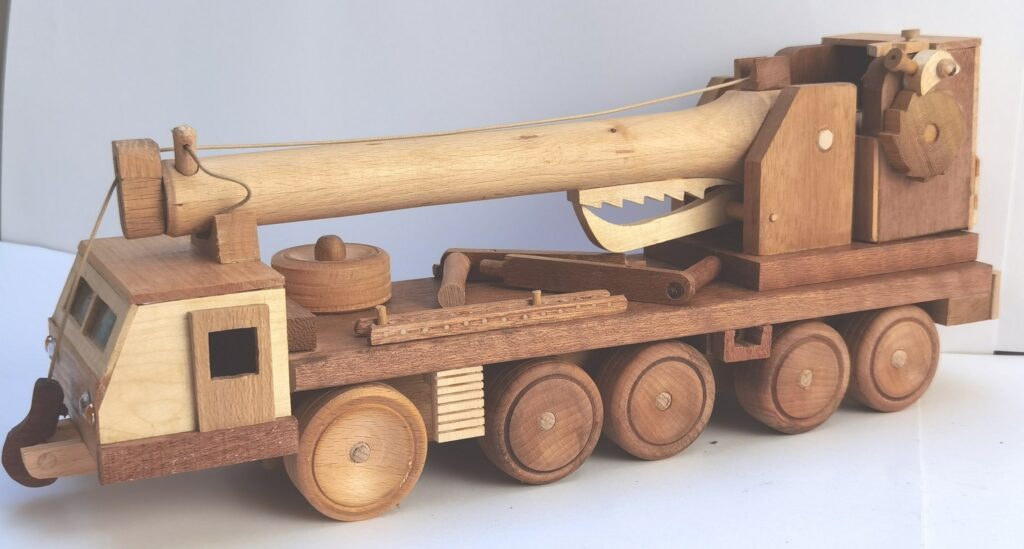 Wood model crane lorry