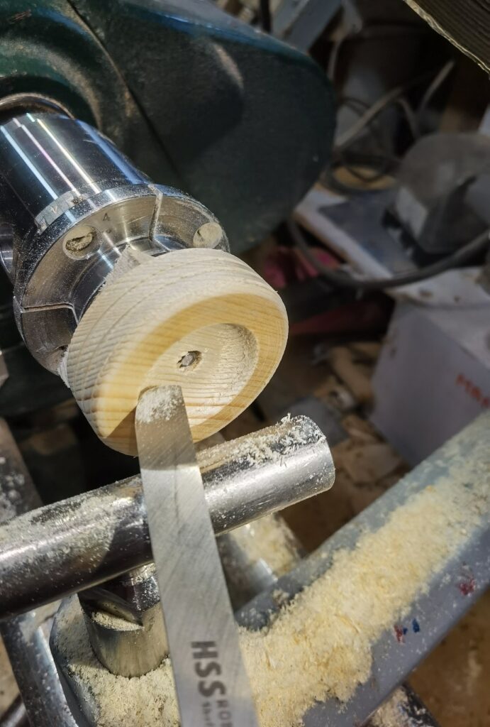 wood wheels shaping