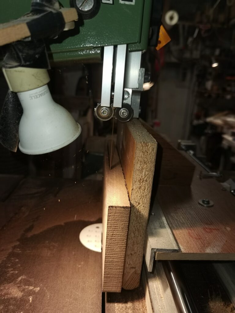 Wood slicer